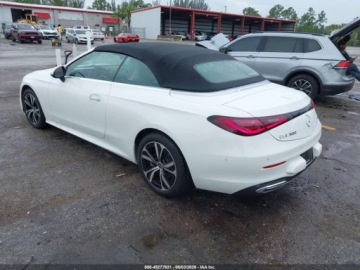 Mercedes CLE 2025 Mercedes-Benz CLE 300 4matic 2025 2.0 Benzyna 255KM, zdjęcie 3