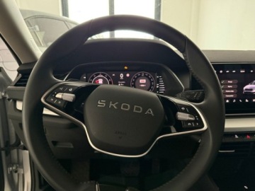 Skoda Octavia IV Liftback 1.5 TSI EVO 150KM 2025 Skoda Octavia 1.5 Benzyna 150KM, zdjęcie 30