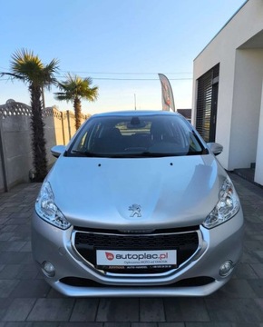 Peugeot 208 I 2013 Peugeot 208 e-HDi FAP 92 EGS6 StopampStart Allure 1.6 Diesel, zdjęcie 5