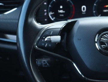 Skoda Octavia III Liftback Facelifting 1.5 TSI ACT 150KM 2020 Skoda Octavia 1.5 TSI, Salon Polska, Serwis ASO, zdjęcie 18