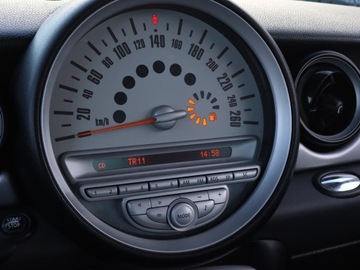 Mini One II Hatchback Facelifting 1.6 75KM 2010 MINI 3-door One, Klima, Klimatronic ,Bezkolizyjny, zdjęcie 14