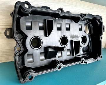 КЛАПАННАЯ КРЫШКА ДВИГАТЕЛЯ VQ35DE ПРАВАЯ RENAULT ESPACE VEL SATIS Z51 3.5L 09 14