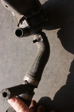 POMPKA WĄŻ WODY MERCEDES W205 A2058302102