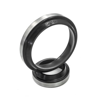 СКРЕБКОВОЕ КОЛЬЦО WPM 42x52x7/10 NBR+Сталь