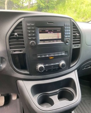 Mercedes Viano 2016 Mercedes-Benz Viano Mercedes-Benz Viano 2.0 Benzyna 211KM, zdjęcie 6