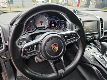Porsche Cayenne II SUV Facelifting 4.2 D 385KM 2016 PORSCHE CAYENNE (92A) 4.2 S Zadbany, zdjęcie 19