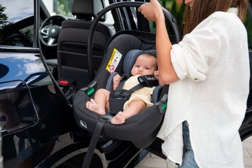 Baza do fotelika Astrid I-Size z ISOFIX CERTYFIKAT ADAC Lionelo Astrid Base