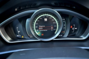 Volvo V40 II Hatchback Facelifting 2.0 D2 120KM 2016 Volvo V40 LiFT Full Led Ocean Race Ledy Digital, zdjęcie 27