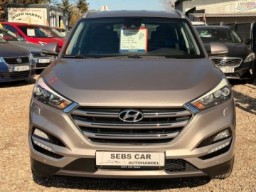 Hyundai Tucson III SUV 1.6 T-GDI 177KM 2015 Hyundai Tucson 4x4 Boagata wersja Hak 1.6 Benzyna 177KM, zdjęcie 4