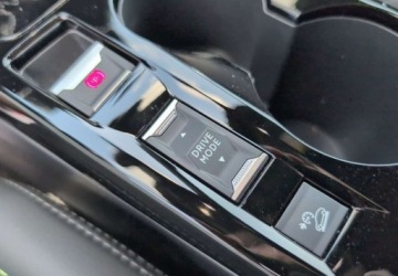 Peugeot 2008 II SUV Facelifting 1.2 Hybrid 145 145KM 2025 Peugeot 2008 II (2019-) SalonPL FV23 Zadbany mHev 145KM Kredyt 0 Leasing 1, zdjęcie 16
