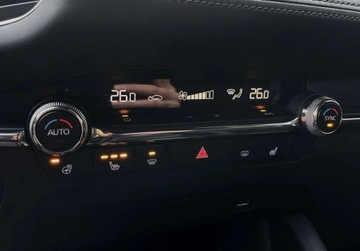 Mazda 3 IV Hatchback 2.0 Skyactiv-G 122KM 2019 Mazda 3 2.0 122KM 69.000KM MANUAL zarejestrowana GWARANCJA 2.0 122KM, zdjęcie 27