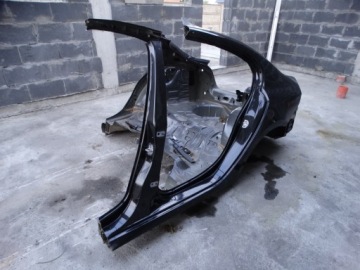 ЛЕВОЕ+ПРАВОЕ КРЫЛО RENAULT LAGUNA III HB