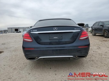 Mercedes Klasa E W213 2017 Mercedes-Benz Klasa E _E300_W213_2.0 L_241 km_2017r 2.0 Benzyna 241KM, zdjęcie 5