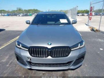 BMW Seria 5 G90-91 2023 BMW Seria 5 M550i xDrive 2023 4.4l 4.4 Benzyna 523KM, zdjęcie 4