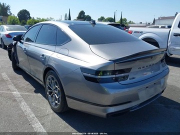  Genesis G80 2.5T 2021 2.5 Benzyna 300KM, zdjęcie 3