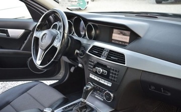 Mercedes Klasa C W204 Limuzyna Facelifting 180 CDI BlueEFFICIENCY 120KM 2011 Mercedes-Benz Klasa C Mercedes-Benz Klasa C 180 CDI 7G-TRONIC Avantgarde E, zdjęcie 11
