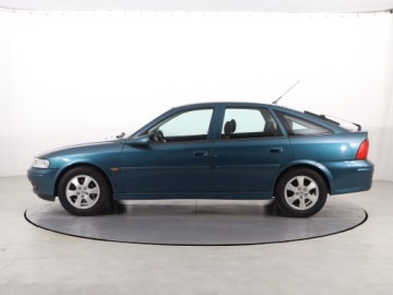 Opel Vectra B Hatchback 1.6 16V ECOTEC 101KM 2001 Opel Vectra 1.6, Klima, Klimatronic,ALU, zdjęcie 2