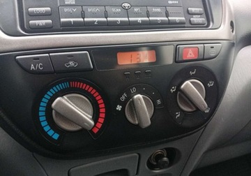 Toyota RAV4 II 1.8 VVTi 125KM 2002 Toyota RAV4 Zarejestrowany - ubezpieczony - 1,8 - 125 KM 1.8 Benzyna 125KM, zdjęcie 26