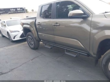 Toyota Tacoma II 2024 Toyota Tacoma SR5 Double Cab 2024 2.4l 2.4 Benzyna 278KM, zdjęcie 6