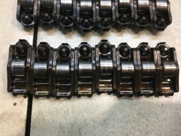 ВАЛ ГОЛОВКИ ЦИЛИНДРОВ GOLF V 1.6 FSI 03C103358F