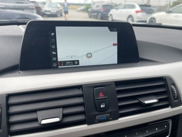 BMW Seria 3 F30-F31-F34 Limuzyna Facelifting 1.5 318i 136KM 2018 BMW 318 Automat Klimatronik, zdjęcie 8