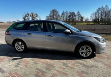 Peugeot 2015 Peugeot 308 1.2 Benzyna 96KM, zdjęcie 3