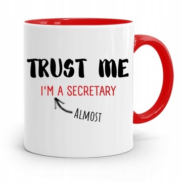 KUBEK CZERWONY PREZENT DLA SEKRETARKI TRUST ME z Nadrukiem ze Zdjęciem