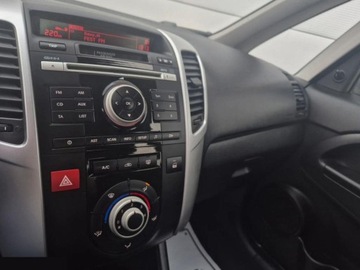 Kia Venga Mikrovan 1.4 DOHC CVVT 90KM 2011 Kia Venga 1.4 CVVT ISG Edition 7 90KM 2011r, zdjęcie 14