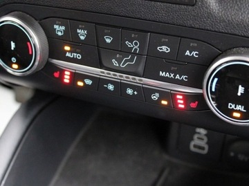 Ford Kuga III SUV 1.5 EcoBoost 150KM 2023 Ford Kuga 1.5 EcoBoost 150KM TitaniumX Pakiet Winter SalonPL FV23 Gwarancja, zdjęcie 26