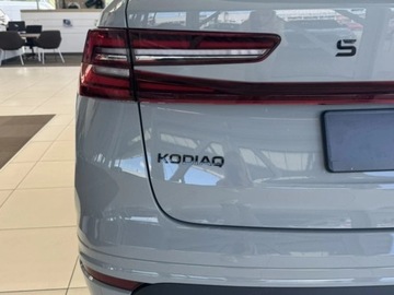 Skoda Kodiaq II SUV 2.0 TDI SCR 193KM 2025 SKODA Kodiaq Sportline 2.0 TDI DSG 4x4 7 os. Suv 193KM 2025, zdjęcie 15