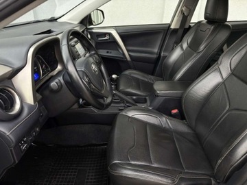 Toyota RAV4 IV MPV Valvematic 150 152KM 2015 Toyota RAV4 2.0 152 KM 4X4 Premium Skora Hak Kamera Alu Salon PL Gwarancja, zdjęcie 16