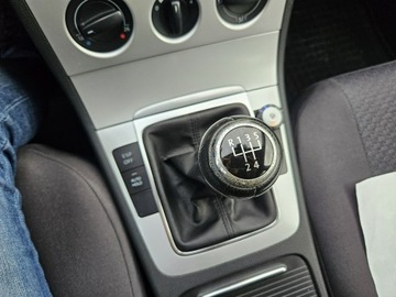 Volkswagen Passat B6 Variant 1.6 i 102KM 2009 Volkswagen Passat 1,6 Benzyna+ lpg 102KM, zdjęcie 11