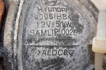 HALOGEN LEVÝ PŘEDNÍ HYUNDAI TRAJET (FO) 922013A030 2.0L DIESEL 83KW 2006