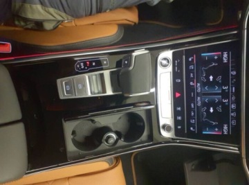 Audi A8 D5 Sedan Facelifting 4.0 60 TFSI 460KM 2024 Audi A8 A8 60 TFSI quattro tiptronic S-line, zdjęcie 8