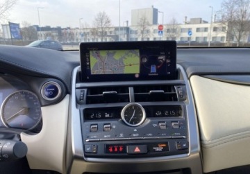 Lexus NX I SUV Facelifting 300h 197KM 2021 Lexus NX 300h F Impression AWD ASO Salon PL Lexus Leszno 2.5 Hybryda, zdjęcie 15