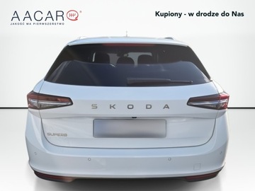 Skoda Superb III Kombi Facelifting 1.5 TSI 150KM 2024 Skoda Superb Selection DSG / Pakiet Design Selecti, zdjęcie 2