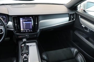 Volvo V90 II Kombi 2.0 D5 235KM 2019 Volvo V90 D5 AWD, Salon Polska, 1. Właściciel, zdjęcie 7