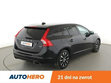 Volvo V60 I Kombi Facelifting 2.0 D2 DRIVE-E 120KM 2016 Volvo V60 2.0D Dynamic Edition Klima Nawigacja, zdjęcie 6