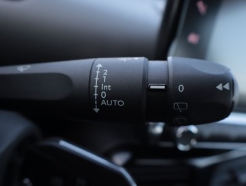 Citroen C4 Cactus Crossover Facelifting 1.2 PureTech 110KM 2018 Citroen C4 Cactus 1.2 PureTech, Salon Polska, zdjęcie 17