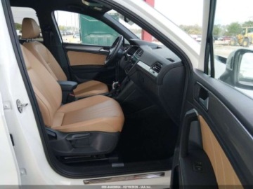 Volkswagen Tiguan III 2024 Volkswagen Tiguan 2.0T 2024 2.0 Benzyna 184KM, zdjęcie 9