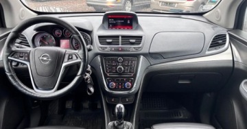 Opel Mokka I SUV 1.6 CDTI Ecotec 136KM 2015 Opel Mokka 1.6D 136KM zarejestrowane ful opcja navi bezwypadkowe 1.6 Diesel, zdjęcie 7