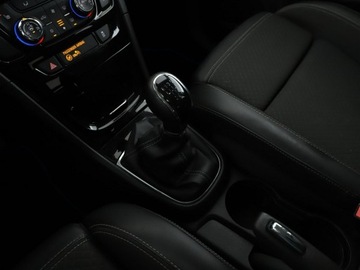 Opel Mokka I SUV 1.4 Turbo ECOTEC 140KM 2017 Opel Mokka Innovation 4x4 półskóra navi kamera, zdjęcie 27