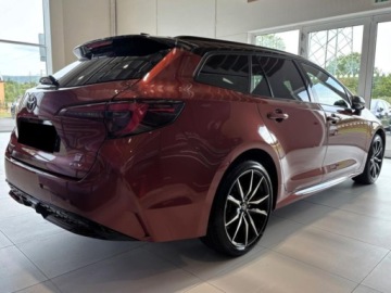 Toyota Corolla XII TS Kombi Facelifting 1.8 Hybrid 140KM 2026 Od ręki - GR Sport 1.8 Hybrid 140KM | Podgrzewane fotele!, zdjęcie 4