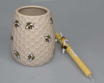Ручка Holder Co. Bee Набір Ручка + Кружка на Ручки Мотив Ula