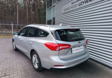 Ford Focus IV Kombi 1.5 EcoBlue 120KM 2021 Ford Focus 1.5 EcoBlue 120KM Connected P.Zima SalonPL SerwisASO FV23 Gwara, zdjęcie 4
