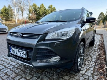 Ford Kuga II SUV 1.5 EcoBoost 150KM 2015 Ford Kuga Asystent ParkowaniaPDCEl. KlapaPodgrzewana szybaWzorowy Stan
