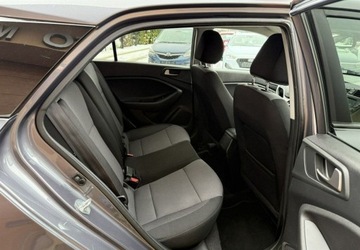 Hyundai i20 II Hatchback 5d Facelifting KAPPA 1.2 MPI 84KM 2018 Hyundai i20 1,2 84KM Klimatyzacja Kamera CarPlay 1.2 Benzyna 84KM, zdjęcie 26