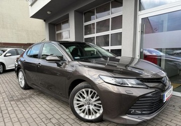 Toyota Camry IX Sedan 2.5 Hybrid Dynamic Force 218KM 2019 Toyota Camry Salon Polska, Serwis ASO, Gwarancja,1 rej III 2020r. 2.5 218KM, zdjęcie 17