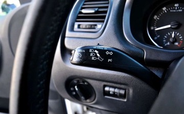 Skoda Fabia II Hatchback Facelifting 1.2 TSI 105KM 2010 Skoda Fabia Automat, Klimatyzacja, Nawigacja, Grzane Fotele 1.2 Benzyna, zdjęcie 23