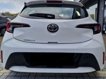 Toyota Corolla XII Hatchback Facelifting 1.8 Hybrid 140KM 2025 Od ręki - Comfort 1.8 Hybrid 140KM | Podgrzewane fotele!, zdjęcie 14